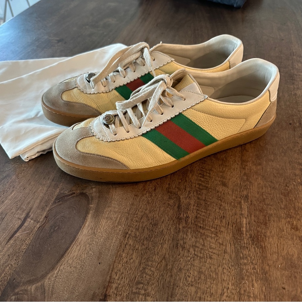 G74 Suede Web Sneakers